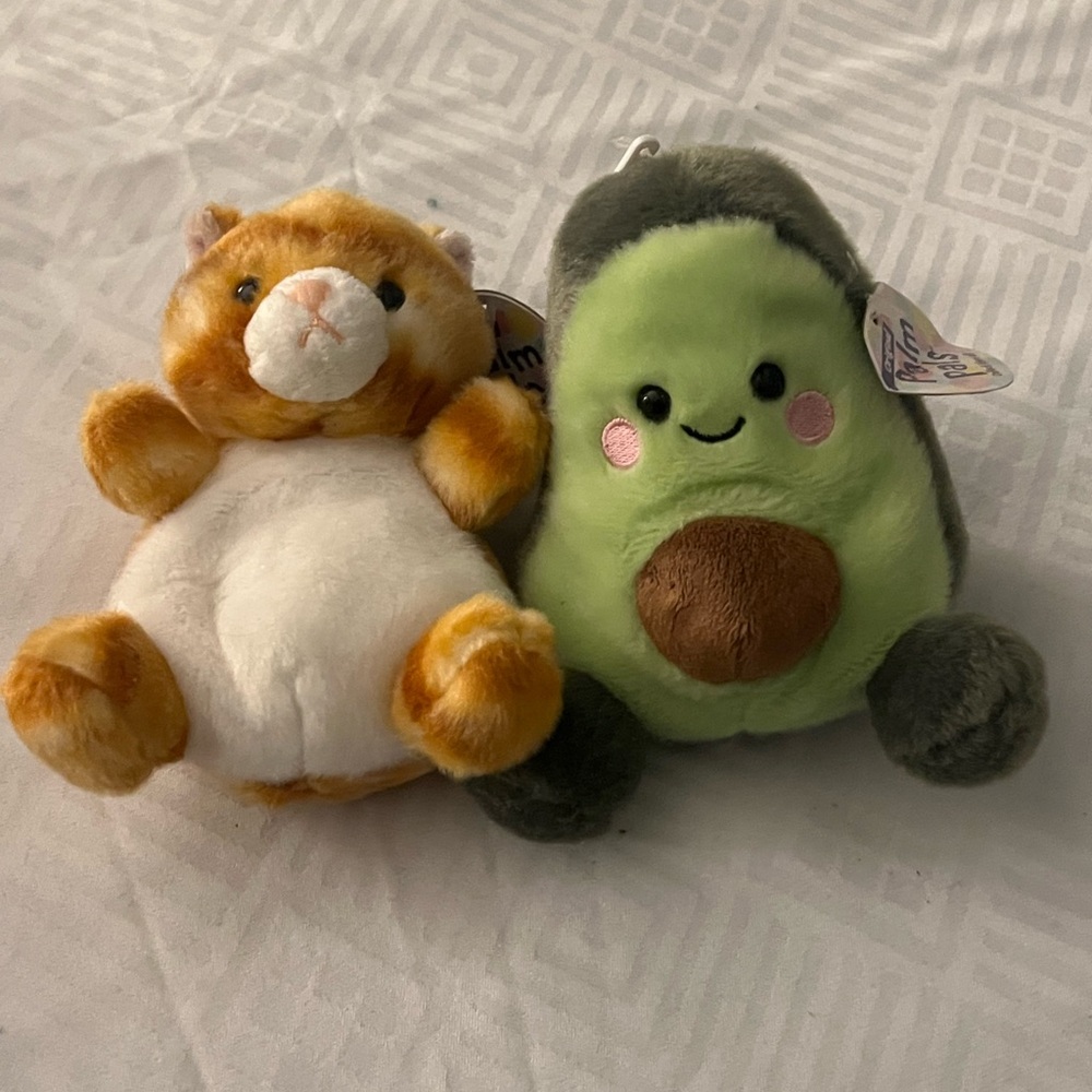 Palm Pala Plush Avocado and Cat Toy Set